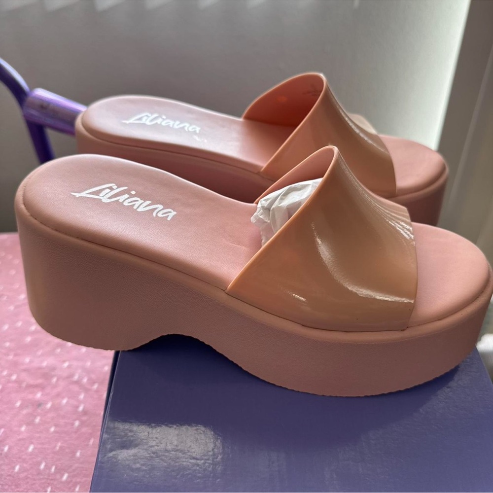 Liliana Peach Platform Slide Sandals